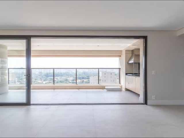 Apartamento com 153m² 3 quartos e 3 banheiros, à venda, no bairro Moema em São Paulo