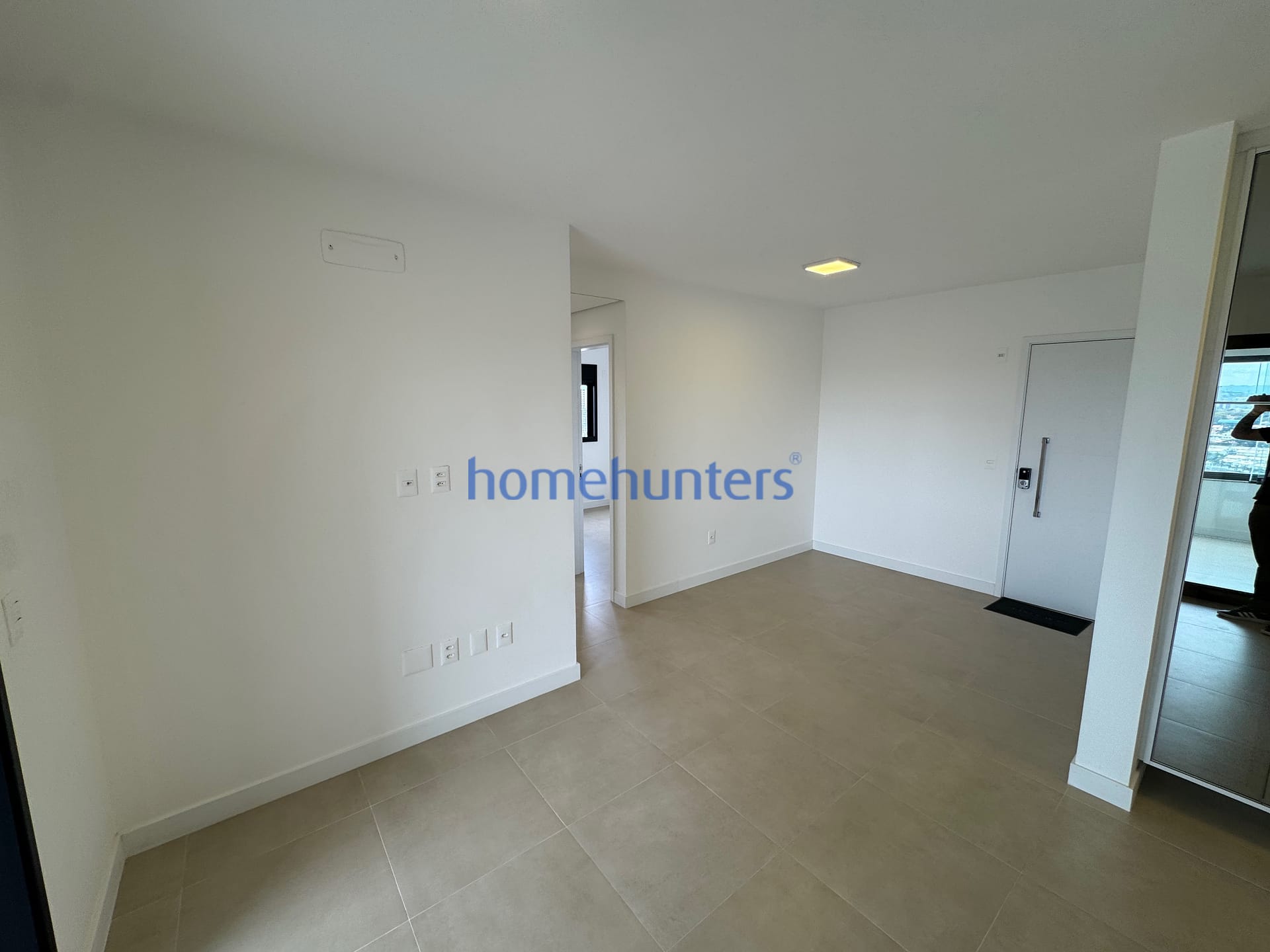 Apartamento à venda e aluguel com 3 quartos, 105m² - Foto 4