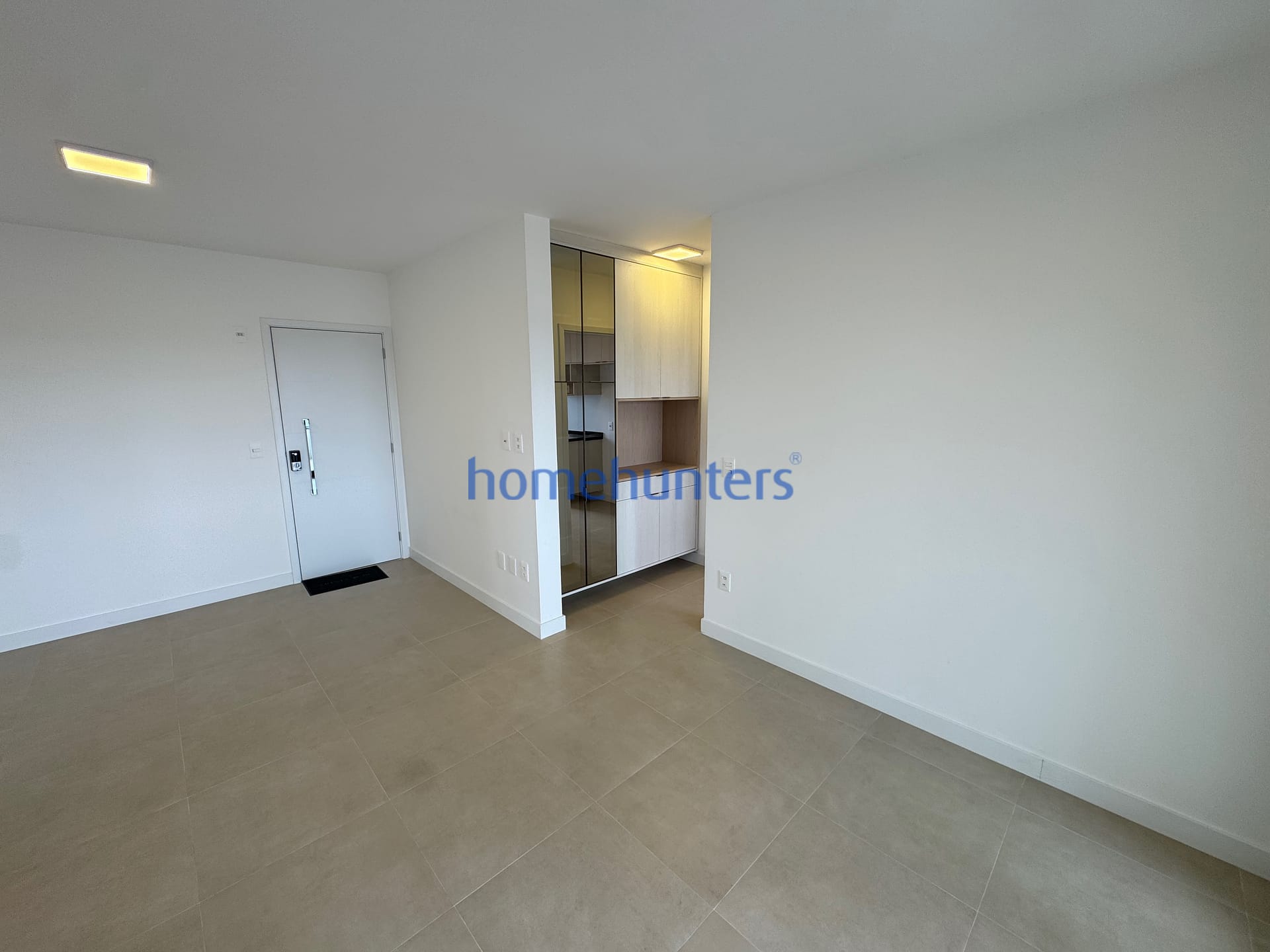 Apartamento à venda e aluguel com 3 quartos, 105m² - Foto 5
