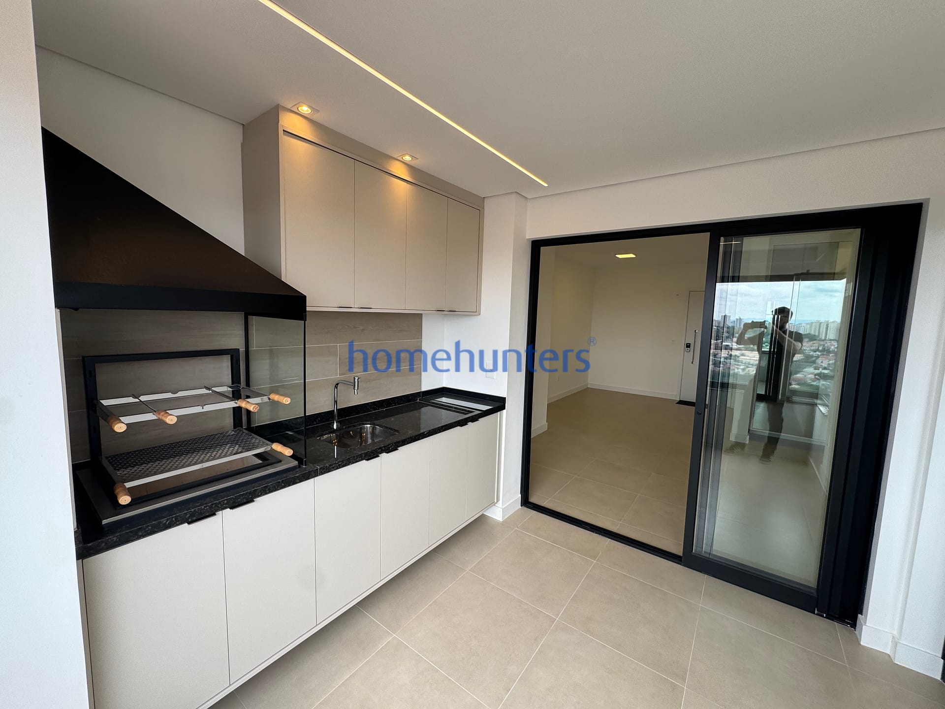 Apartamento à venda e aluguel com 3 quartos, 105m² - Foto 11