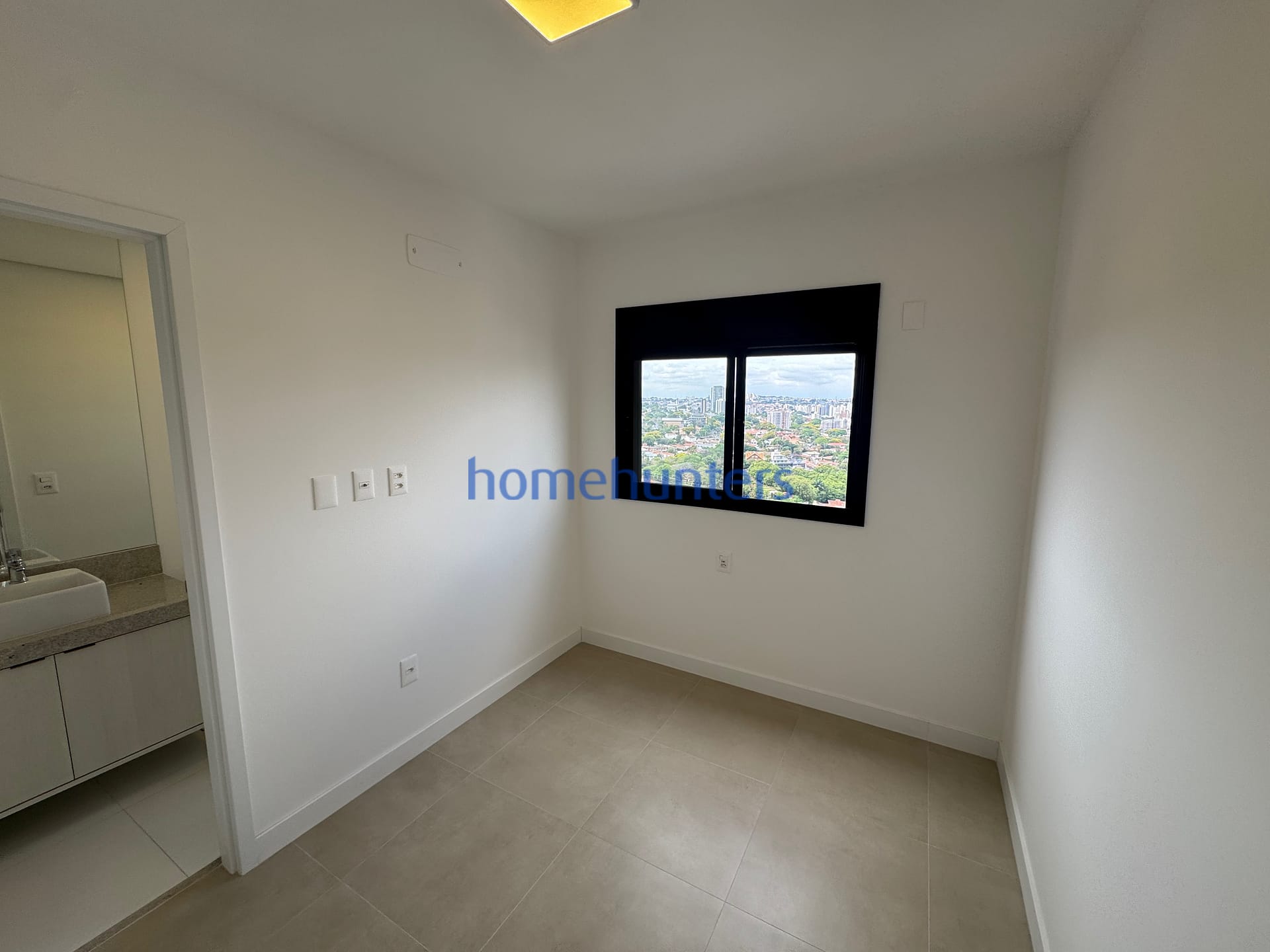 Apartamento à venda e aluguel com 3 quartos, 105m² - Foto 17