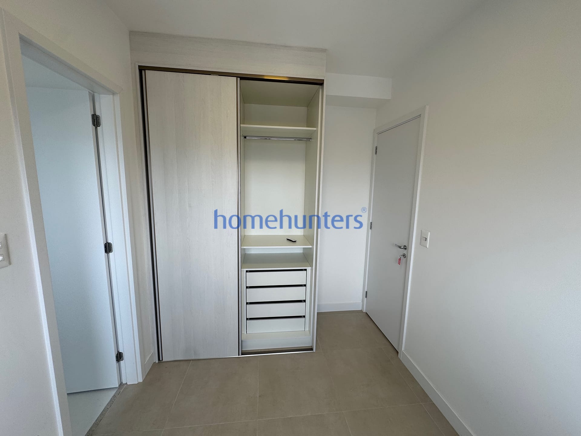 Apartamento à venda e aluguel com 3 quartos, 105m² - Foto 25