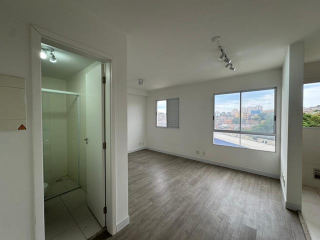 Apartamento com 27m² 1 quarto e 1 banheiro, à venda ou para alugar, no bairro Conceição em Osasco