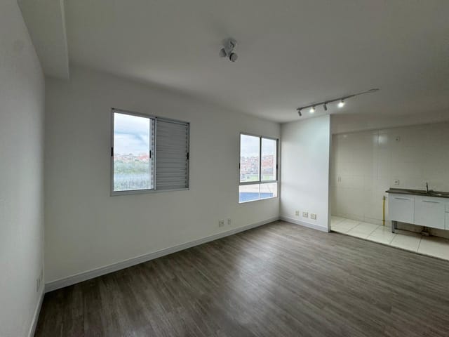 Apartamento com 27m² 1 quarto e 1 banheiro, à venda ou para alugar, no bairro Conceição em Osasco