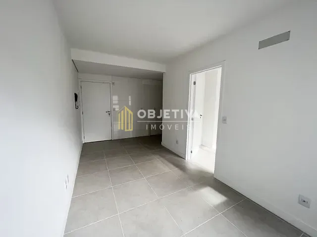 Apartamento 1 quarto e 1 banheiro, à venda, no bairro Centro Histórico em Porto Alegre