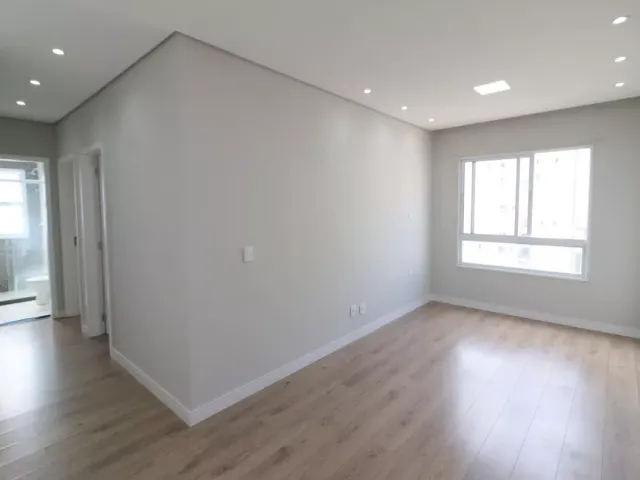 Apartamento com 48m² 2 quartos e 1 banheiro, para alugar, no bairro Conceição em Osasco