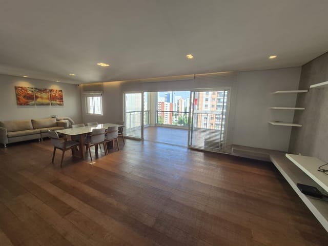 Apartamento com 180m² 4 quartos e 5 banheiros, à venda, no bairro Jardim Vila Mariana em São Paulo