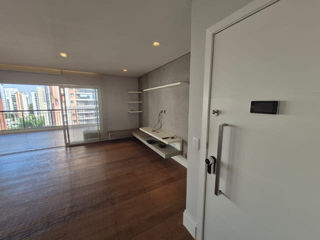Apartamento com 180m² 4 quartos e 5 banheiros, à venda, no bairro Jardim Vila Mariana em São Paulo