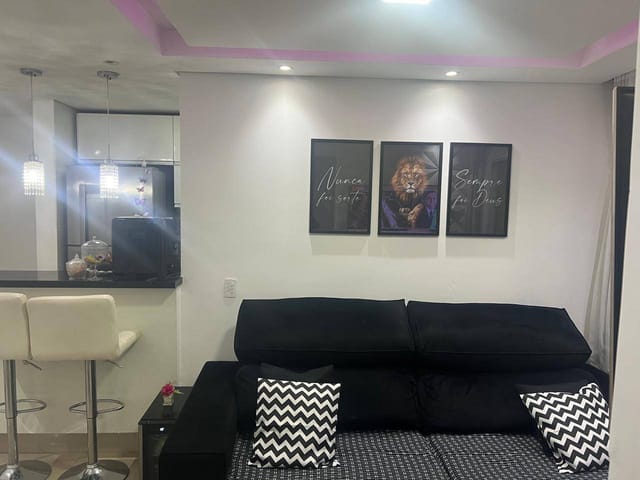 Apartamento 2 quartos e 1 banheiro, à venda, no bairro Jardim Henriqueta em Taboão da Serra