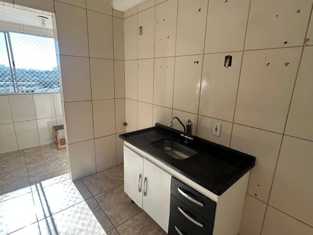 Apartamento 3 quartos e 1 banheiro, à venda, no bairro Jardim Salete em Taboão da Serra