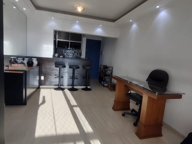 Apartamento 3 quartos e 2 banheiros, à venda, no bairro Jardim Maria Rosa em Taboão da Serra