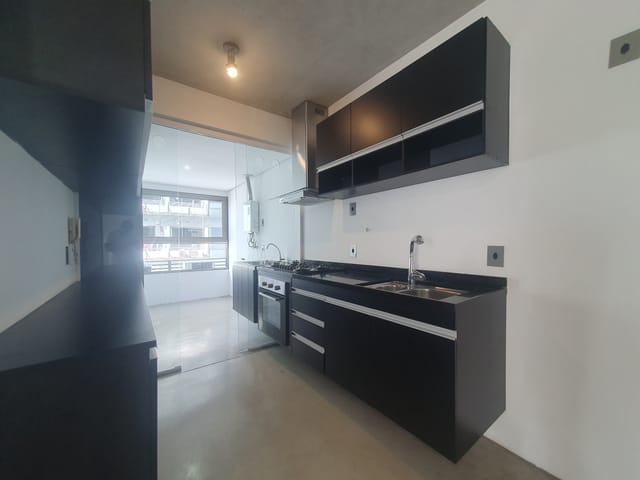 Apartamento com 70m² 2 quartos e 1 banheiro, para alugar, no bairro Jardim das Acácias em São Paulo