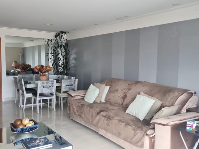 Apartamento com 190m² 4 quartos e 5 banheiros, à venda, no bairro Aclimação em São Paulo