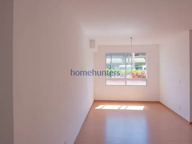 Apartamento 2 quartos e 2 banheiros, à venda, no bairro Fundação da Casa Popular em Campinas