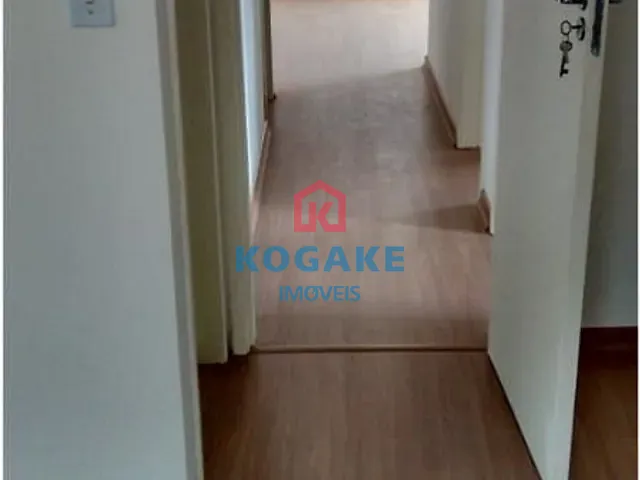 Apartamento 3 quartos e 2 banheiros, à venda, no bairro Conjunto Residencial Trinta e Um de Março em São José dos Campos