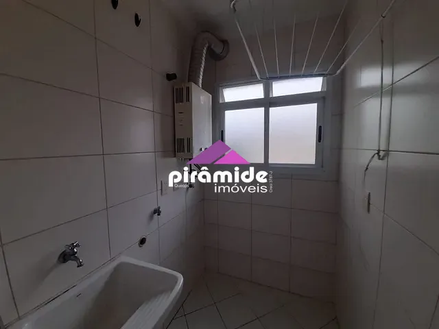 Apartamento com 65m² 2 quartos e 2 banheiros, para alugar, no bairro Jardim Apolo II em São José dos Campos