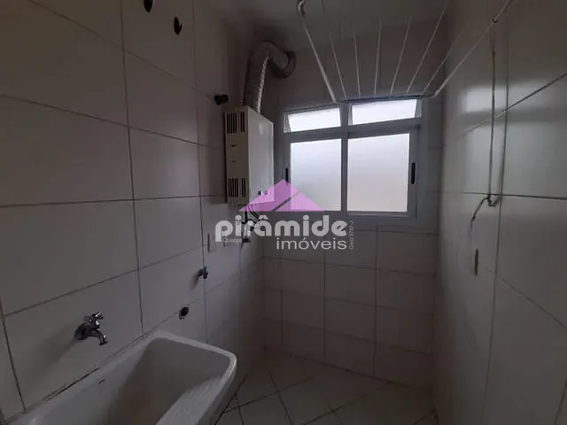 Apartamento com 65m² 2 quartos e 2 banheiros, para alugar, no bairro Jardim Apolo II em São José dos Campos