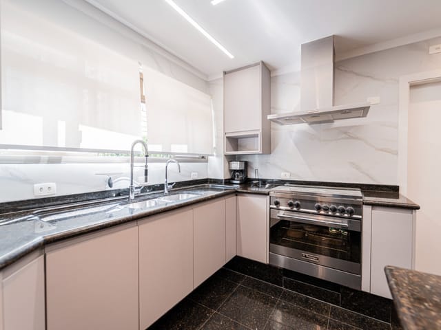 Apartamento com 394m² 4 quartos e 6 banheiros, à venda, no bairro Jardim Paulista em São Paulo