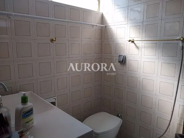 Apartamento com 106m² 3 quartos e 2 banheiros, à venda, no bairro Centro em Londrina