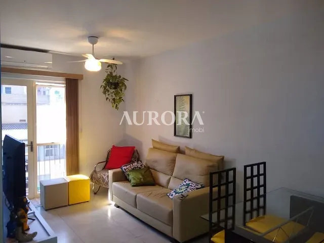 Apartamento com 106m² 3 quartos e 2 banheiros, à venda, no bairro Centro em Londrina