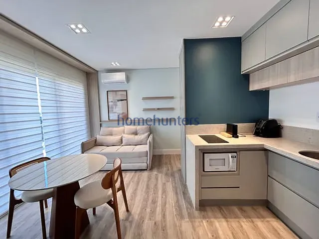Apartamento 1 quarto e 1 banheiro, para alugar, no bairro Cambuí em Campinas