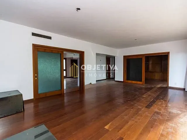 Apartamento com 280m² 3 quartos e 5 banheiros, à venda, no bairro Auxiliadora em Porto Alegre