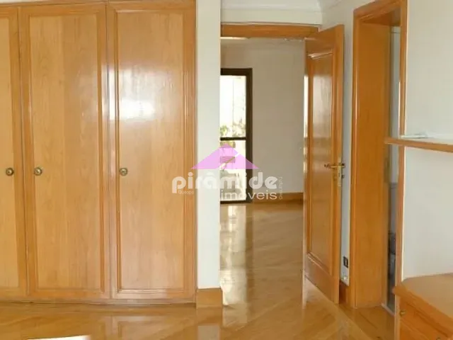 Apartamento com 714m² 4 quartos e 3 banheiros, à venda, no bairro Vila Ema em São José dos Campos