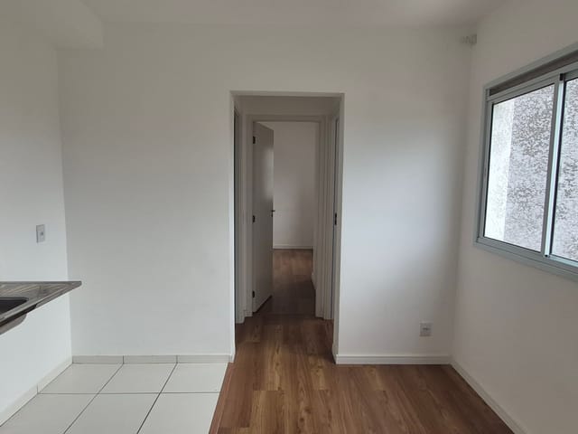 Apartamento 2 quartos e 1 banheiro, para alugar, no bairro Cidade Ariston Estela Azevedo em Carapicuíba