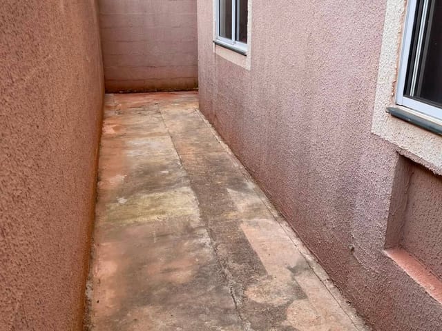 Apartamento 2 quartos e 1 banheiro, à venda, no bairro Centro (Caucaia do Alto) em Cotia