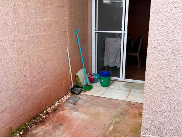 Apartamento 2 quartos e 1 banheiro, à venda, no bairro Centro (Caucaia do Alto) em Cotia