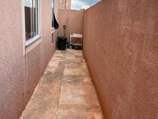 Apartamento 2 quartos e 1 banheiro, à venda, no bairro Centro (Caucaia do Alto) em Cotia