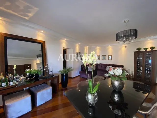 Apartamento com 304m² 4 quartos e 4 banheiros, à venda, no bairro Centro em Londrina