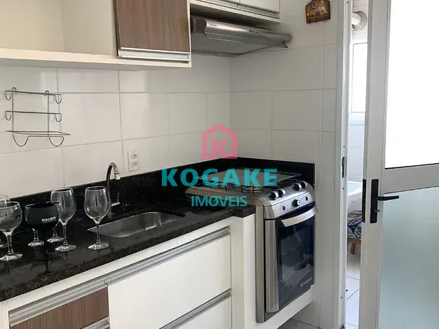 Apartamento 2 quartos e 1 banheiro, para alugar, no bairro Vila Tesouro em São José dos Campos