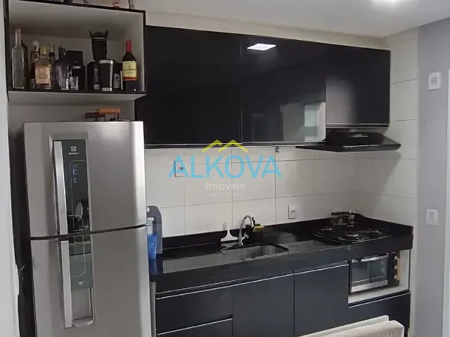 Apartamento 2 quartos e 2 banheiros, à venda, no bairro Vila Industrial em São José dos Campos