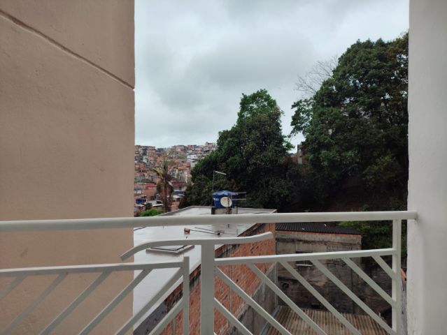 Apartamento 1 quarto e 1 banheiro, à venda ou para alugar, no bairro Chácaras Caxingui em Embu das Artes
