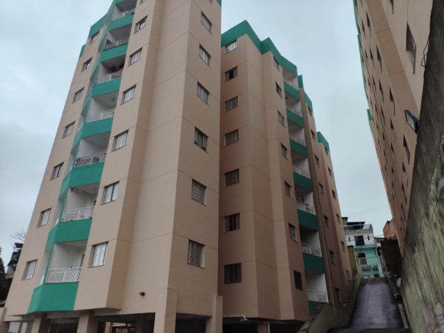 Apartamento 1 quarto e 1 banheiro, à venda ou para alugar, no bairro Chácaras Caxingui em Embu das Artes