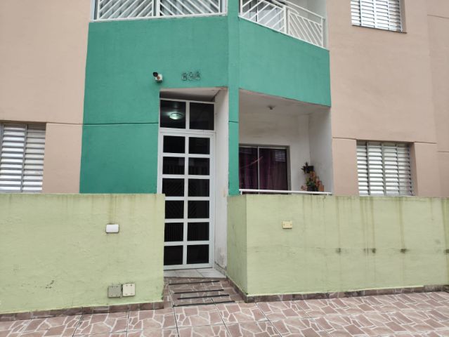 Apartamento 1 quarto e 1 banheiro, à venda ou para alugar, no bairro Chácaras Caxingui em Embu das Artes