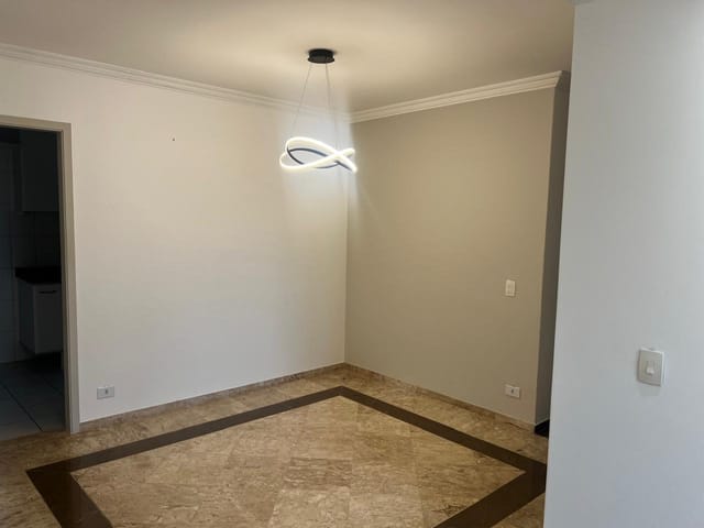 Foto do Apartamento - Apartamento para locação,3 quartos,3banheiro e 1 é suite,lazer,2vagas,feira,mercados,padarias,farmacias, Aclimação, São Paulo, SP | Vieira Imóveis