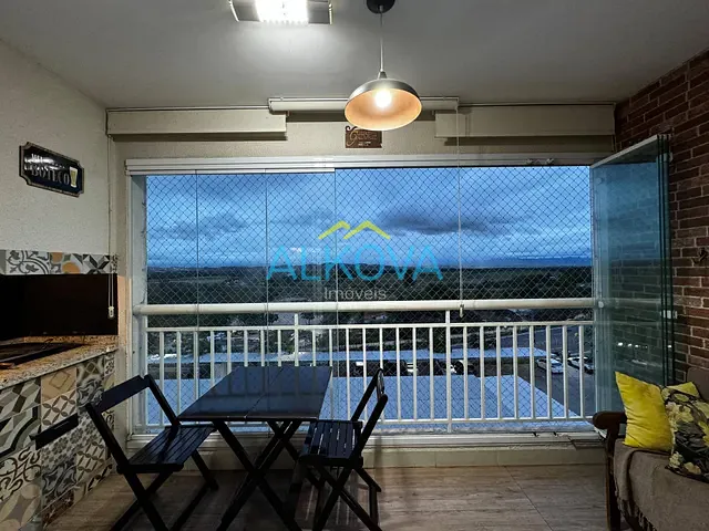 Apartamento 3 quartos e 3 banheiros, à venda, no bairro Vila Industrial em São José dos Campos