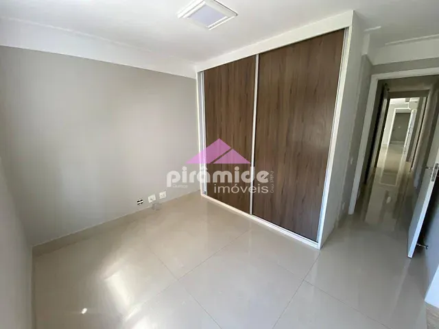 Apartamento com 182m² 3 quartos e 5 banheiros, à venda, no bairro Vila Ema em São José dos Campos
