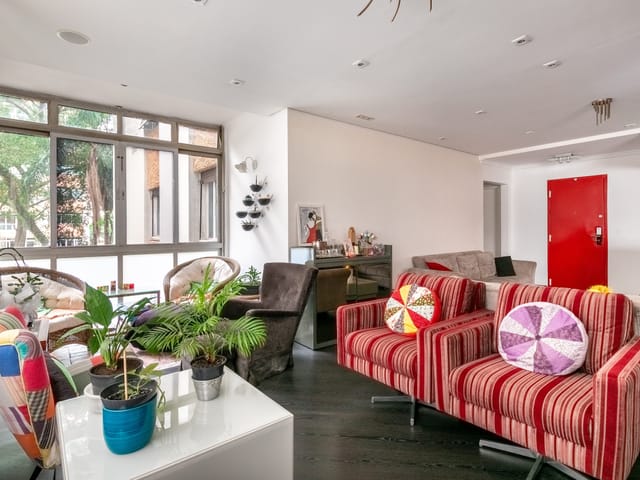 Apartamento com 228m² 4 quartos e 3 banheiros, à venda, no bairro Higienópolis em São Paulo