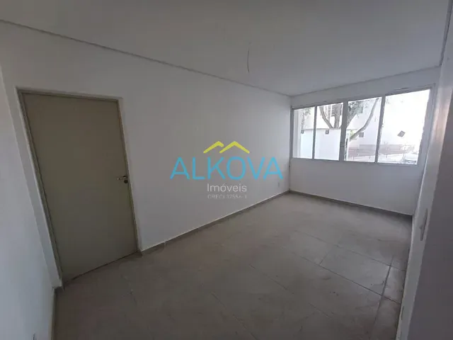 Apartamento 2 quartos e 1 banheiro, à venda, no bairro Jardim Bela Vista em São José dos Campos