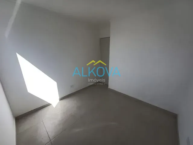 Apartamento 2 quartos e 1 banheiro, à venda, no bairro Jardim Bela Vista em São José dos Campos