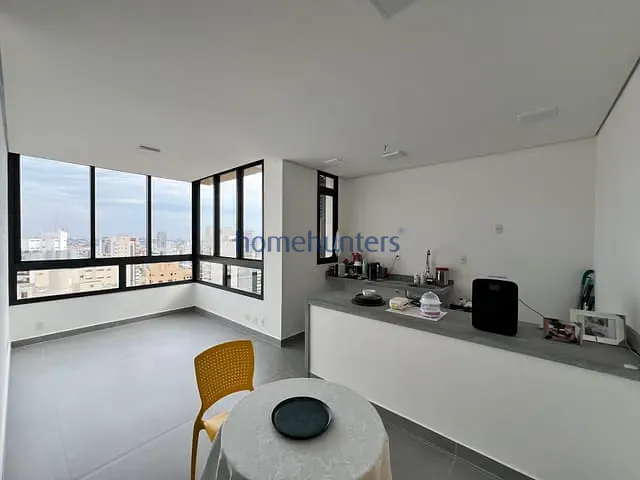 Apartamento 1 quarto e 1 banheiro, à venda, no bairro Cambuí em Campinas