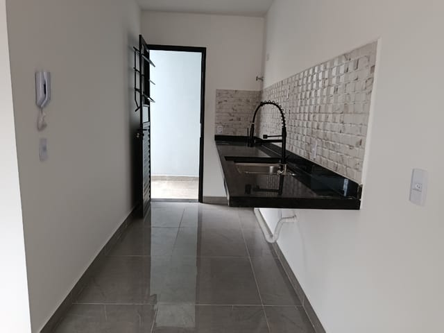 Apartamento com 58m² 3 quartos e 1 banheiro, à venda, no bairro Parada Inglesa em São Paulo