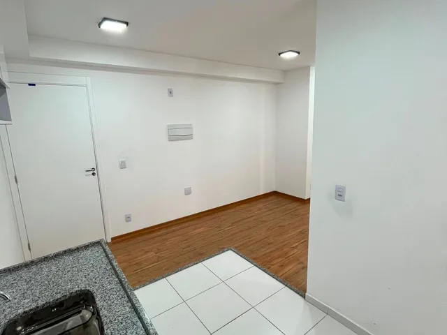Apartamento 2 quartos e 1 banheiro, à venda, no bairro Padroeira em Osasco