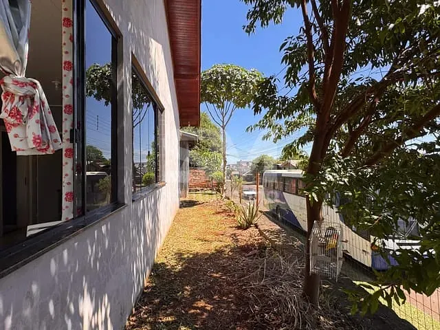 Casa com 390m² 3 quartos e 2 banheiros, à venda, no bairro Efapi em Chapecó
