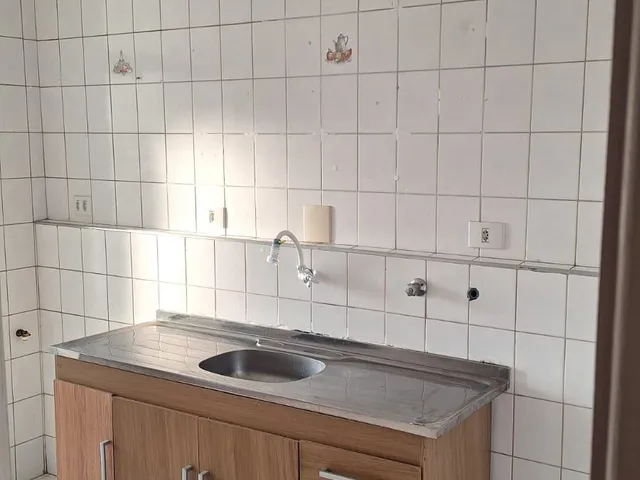 Apartamento com 57m² 2 quartos e 1 banheiro, para alugar, no bairro Vila Guedes em São Paulo