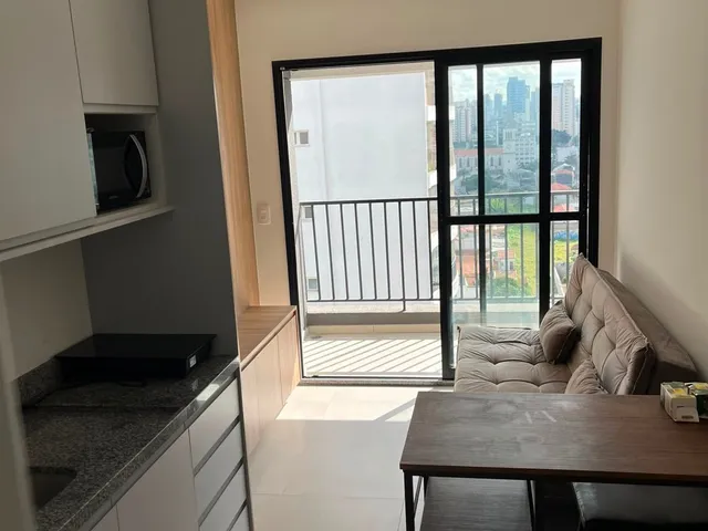 Apartamento com 30m² 1 quarto e 1 banheiro, para alugar, no bairro Pinheiros em São Paulo