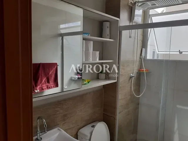 Apartamento 2 quartos e 1 banheiro, à venda, no bairro Ouro Verde em Londrina